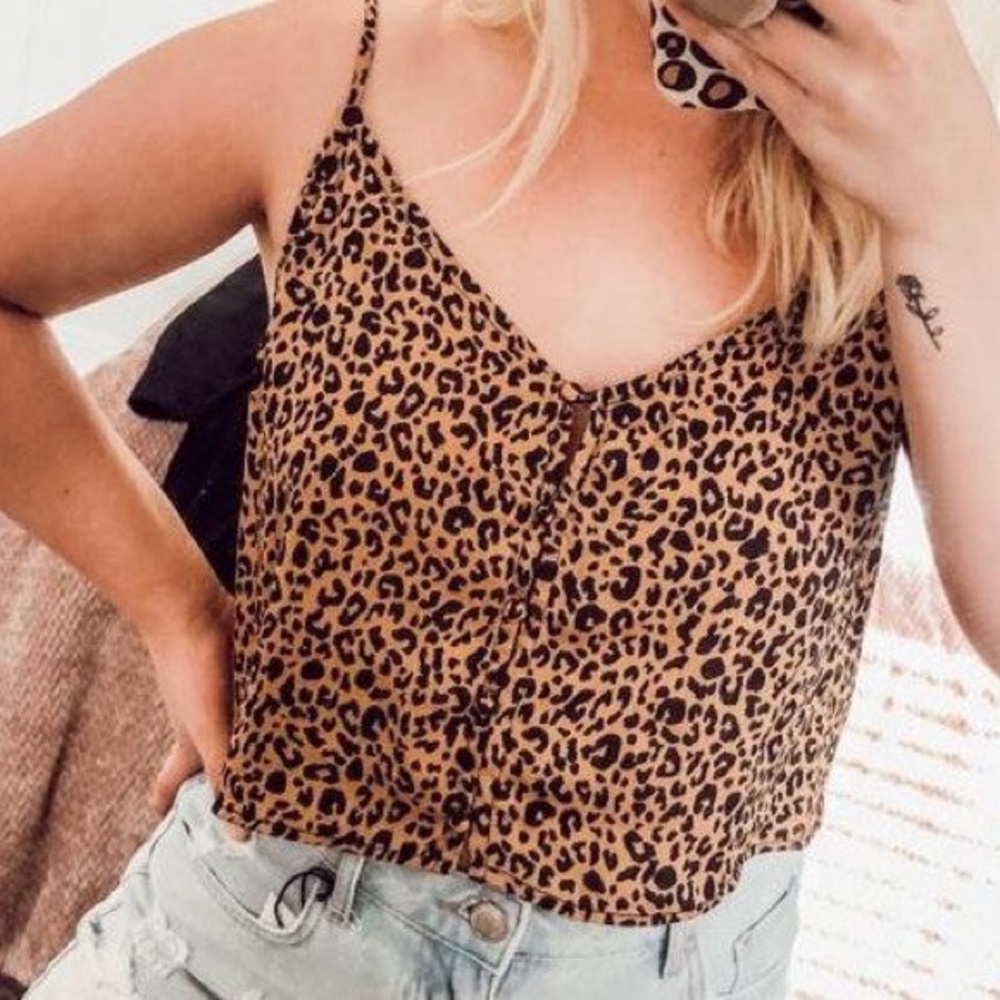 Cheetah Crop Top